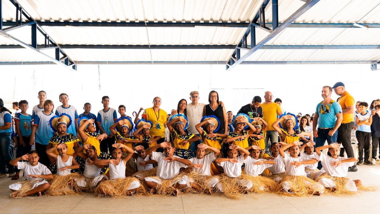 Arte em Movimento conecta escolas da rede municipal por meio da cultura