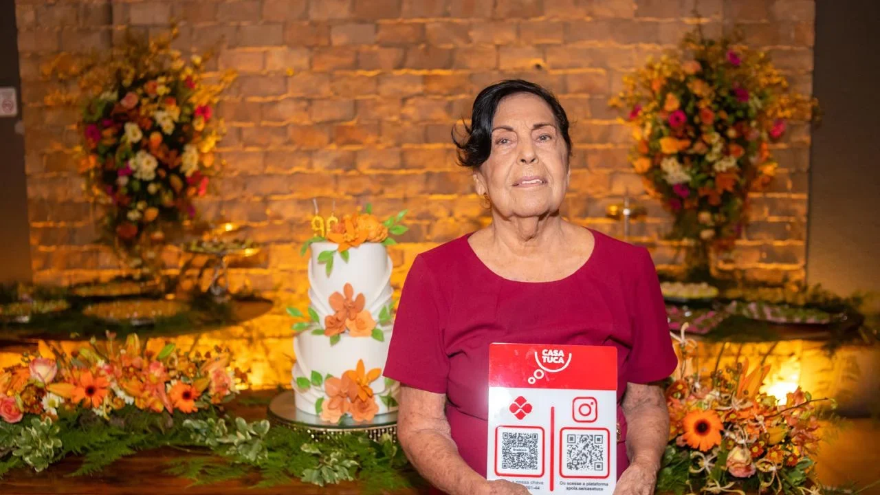 Aniversários solidários transformam presentes em doações para a Casa Tuca, em Maceió