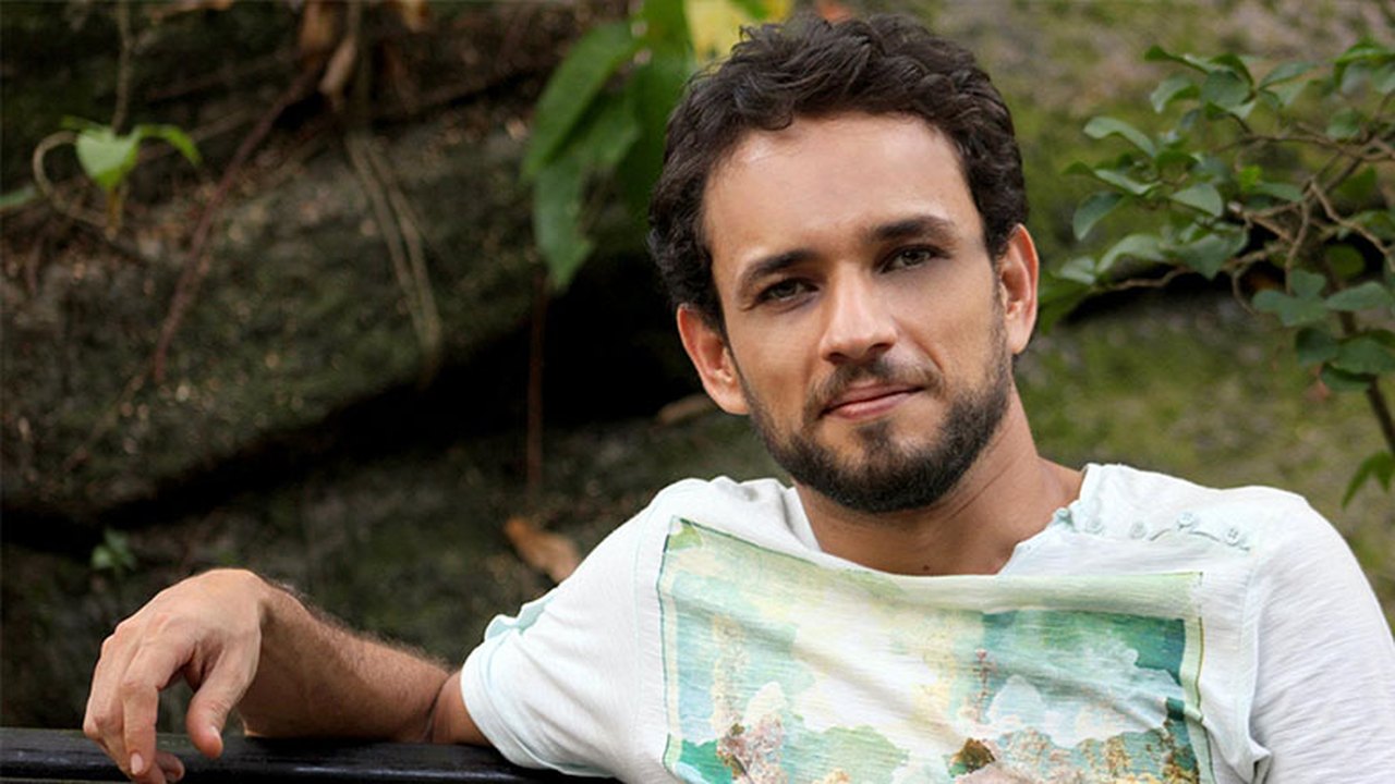 Ator, diretor e escritor alagoano é destaque no cenário artístico nacional