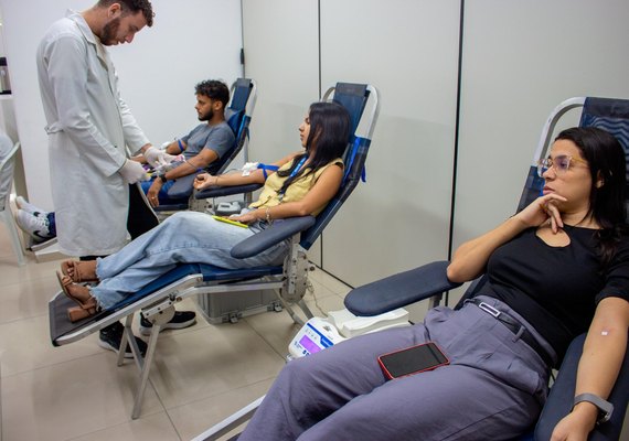 Juceal e Hemoal promovem dia de doação de sangue com servidores