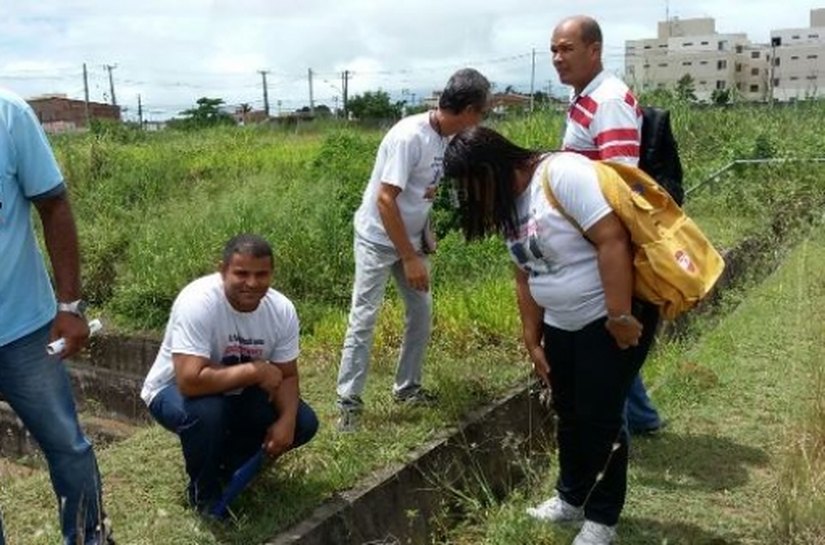 Casal mobiliza funcionários para o combate ao Aedes aegypti