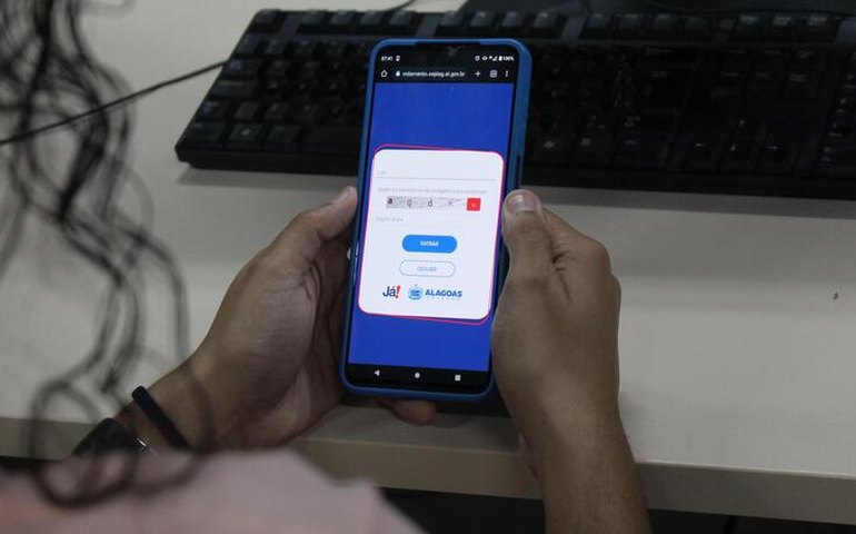 População é beneficiada com atualização de site das Centrais Já! de Alagoas