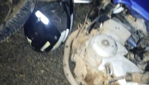 Acidente entre moto e caminhão deixa homem gravemente ferido em Carira