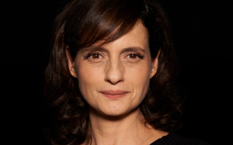 Denise Fraga volta às novelas como ex-alcoólatra em &#8216;Um Lugar ao Sol&#8217;