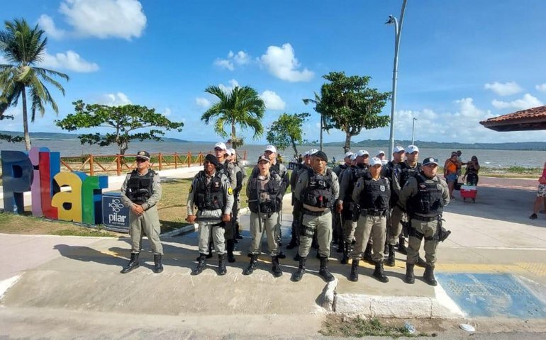  PM garante a segurança no último dia de carnaval na Região Metropolitana 