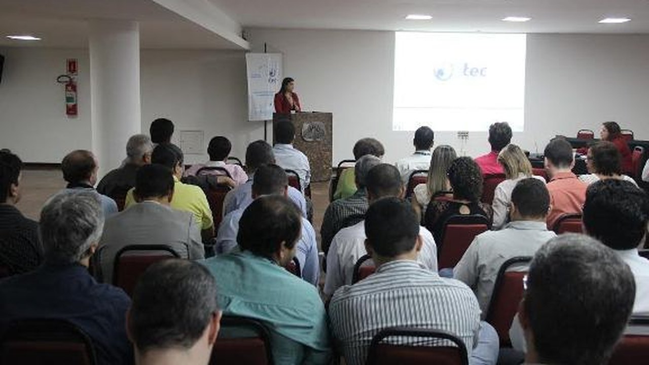 Gestores debatem Infraestrutura Tecnológica de Alagoas