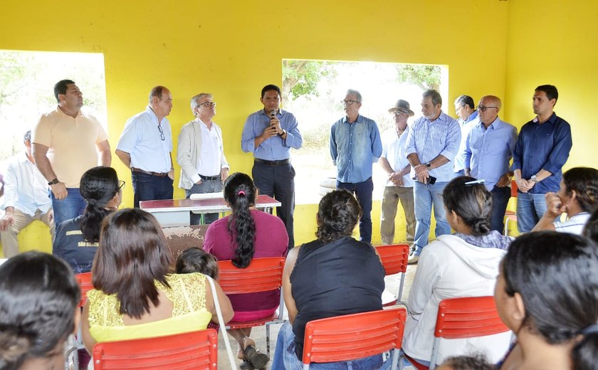 Prefeito de Palmeira e presidente da Casal visitam comunidades e garantem chegada de água encanada