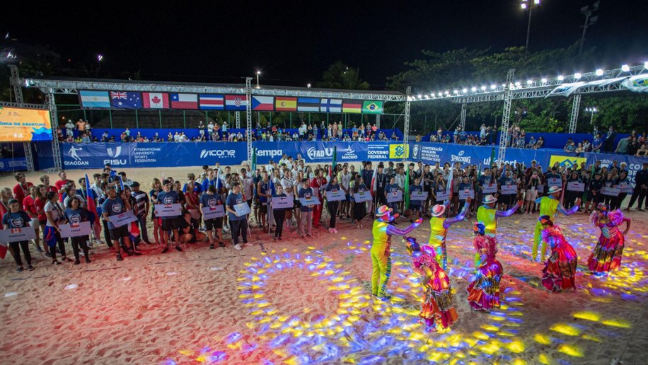 Abertura do Mundial Universitário de Vôlei de Praia movimenta Maceió e competições iniciam nesta terça (6)