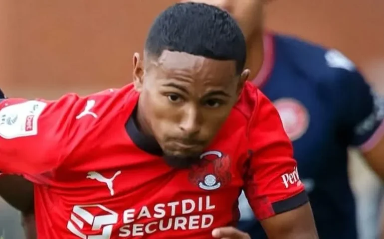 Ex-United revela que usou ChatGPT para fechar contrato: 'Melhor agente que já tive'