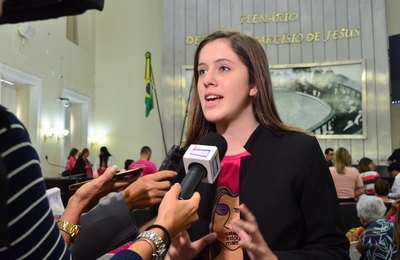 Cibele Moura representa região Norte em reunião com pescadores   