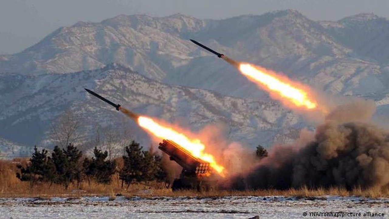 Coreia do Norte dispara míssil balístico ICBM capaz de atingir os EUA