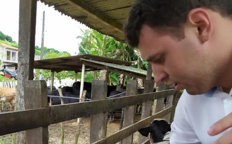 Raiva Animal: Adeal realiza vacinação assistida em Viçosa