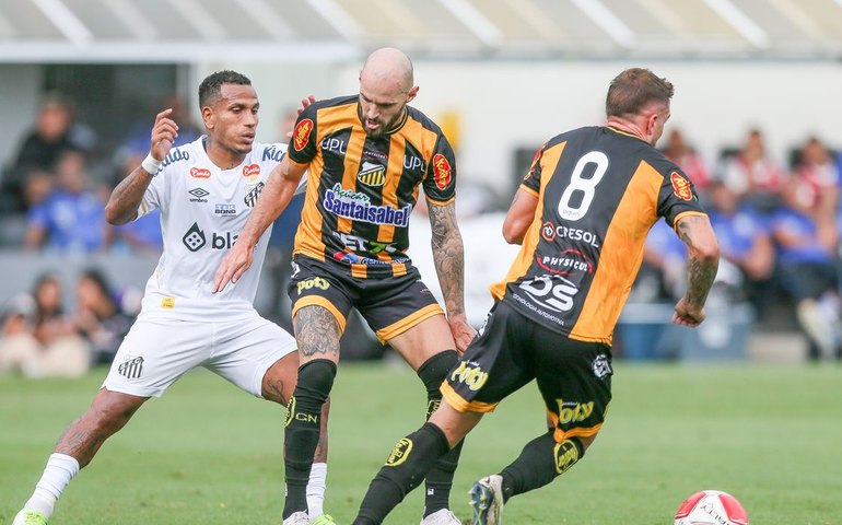 Santos busca liderança da Série B diante do Novorizontino