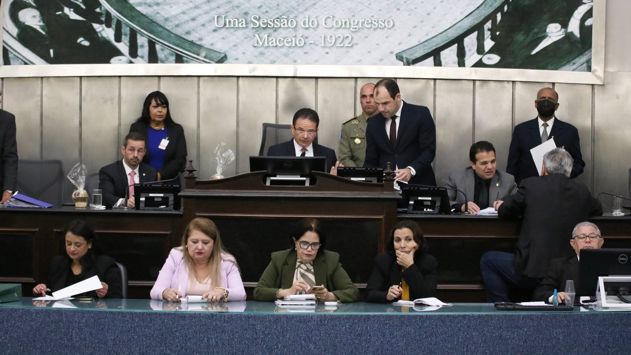 Mesa Diretora para o segundo biênio tomará posse em sessão solene neste sábado