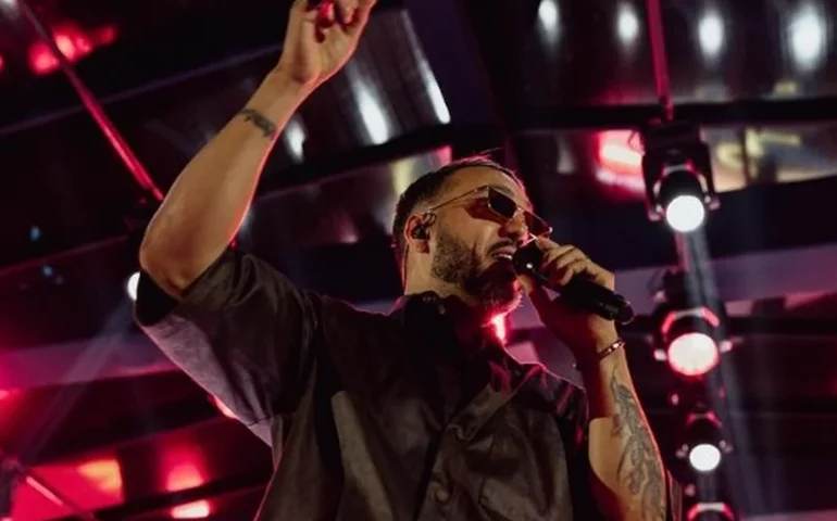 'Altas Horas' homenageia pagode dos anos 90 neste sábado com Belo e convidados