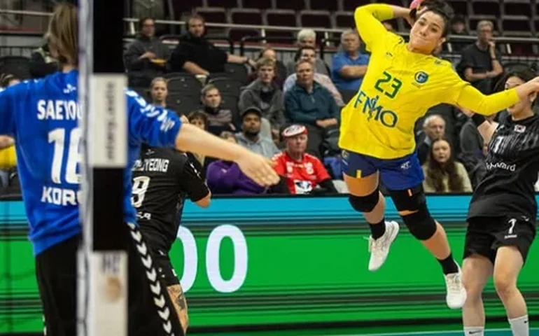 Brasil supera Coreia do Sul e garante quarta vitória no Mundial