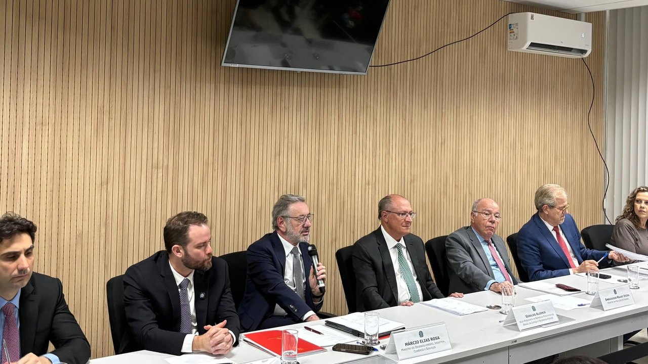Brasil prepara Lei da Reciprocidade para responder ao tarifaço dos EUA