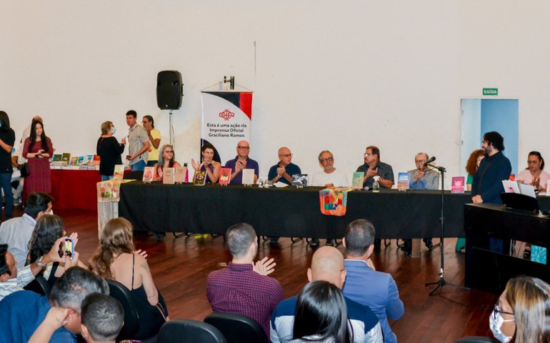 Governo do Estado lança mais sete títulos da coleção “Raízes das Alagoas”