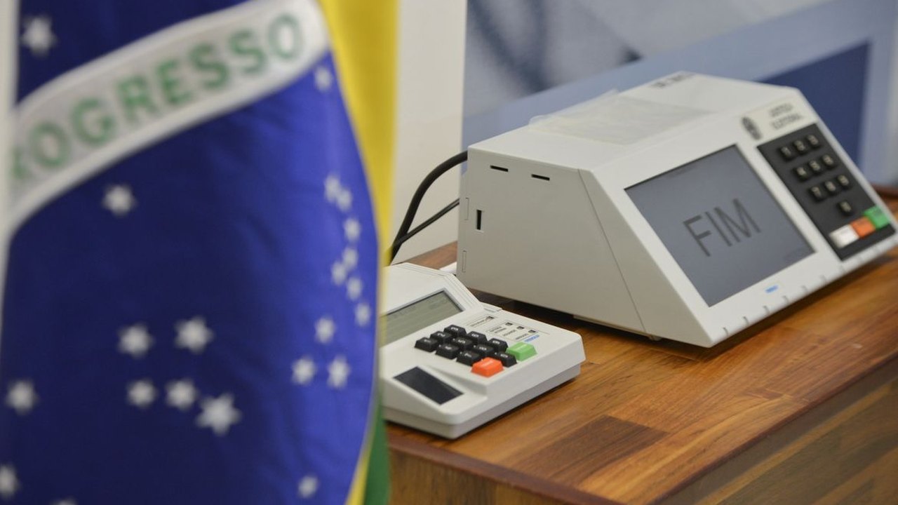 O chá é grampo e o suco prego