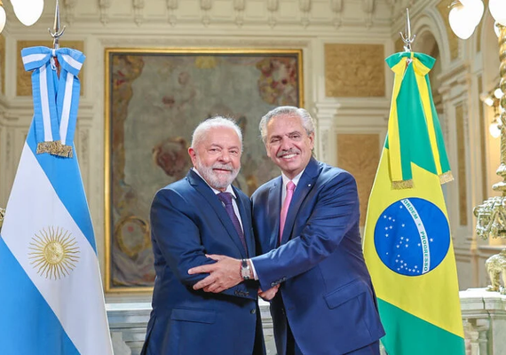 Na Argentina, Lula confirma empréstimos do BNDES a outros países