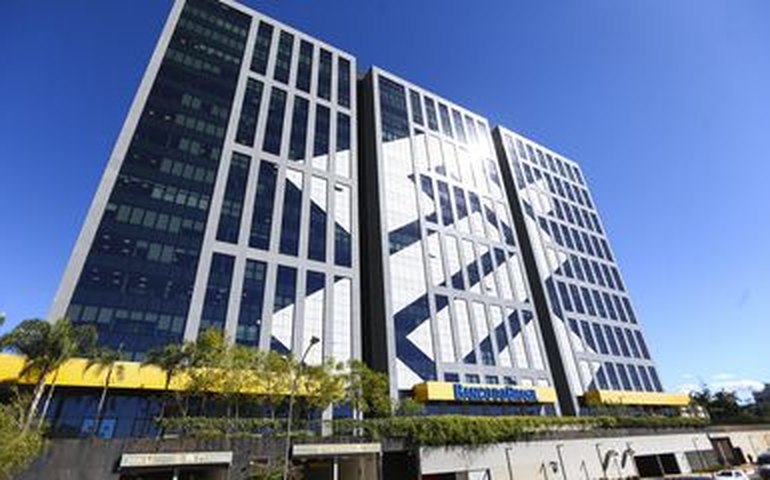 BB diz que período escravista precisa ser analisado de modo completo e que ajudou na Abolição