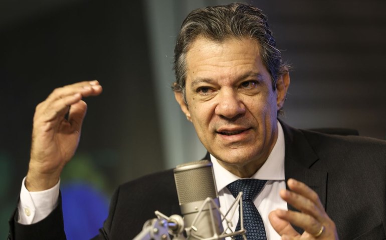 Haddad diz que pode haver conversa entre Lula e Trump sobre tarifas