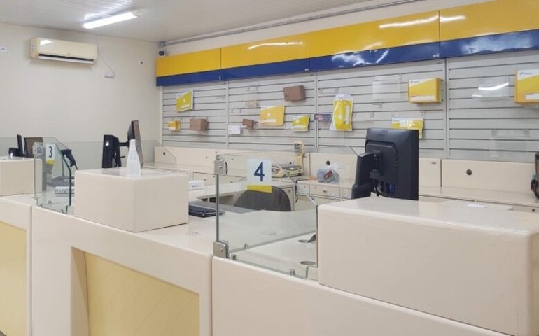 Correios reabre agência de Rio Largo