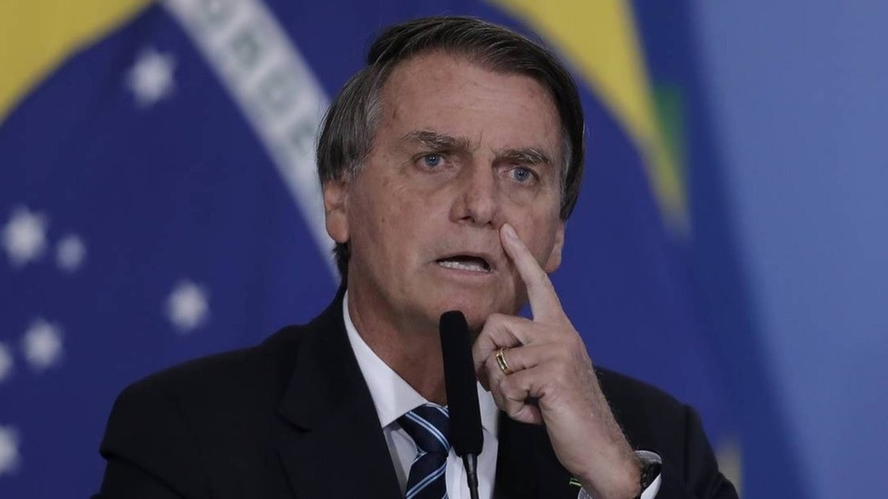 Bolsonaro diz que pesquisas não valem de nada e que vai ganhar no 1º turno