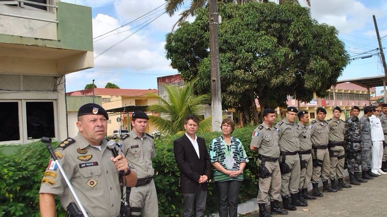 Arapiraca: Prefeita Célia Rocha prestigia homenagens no 3° Batalhão Militar