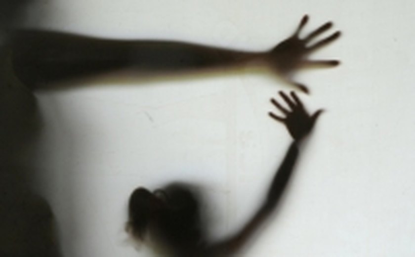 Campanha de violência contra a mulher será levada para as escolas de todo o país