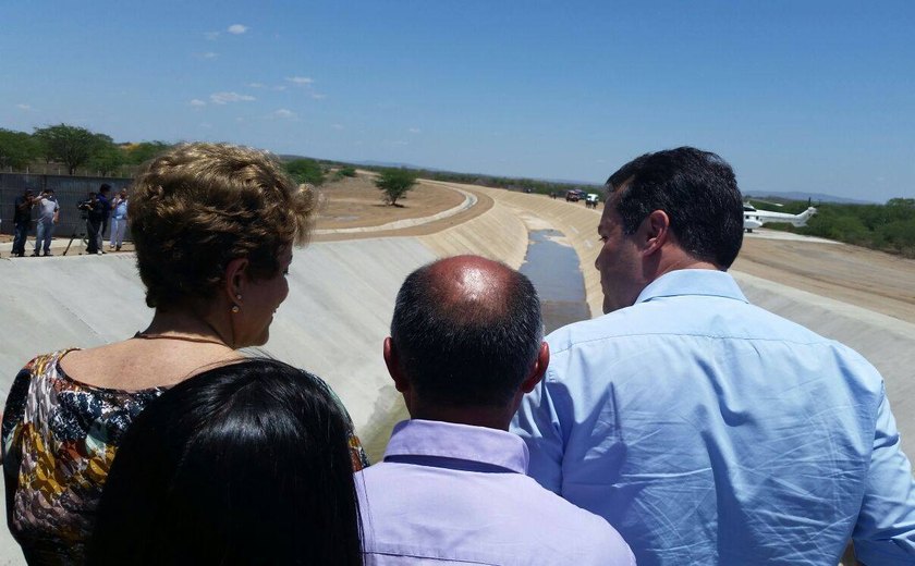 Dilma inaugura terceira etapa do Canal do Sertão