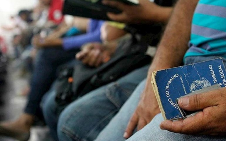 Parlamentares defendem aprovação da MP 927 como vacina contra o desemprego