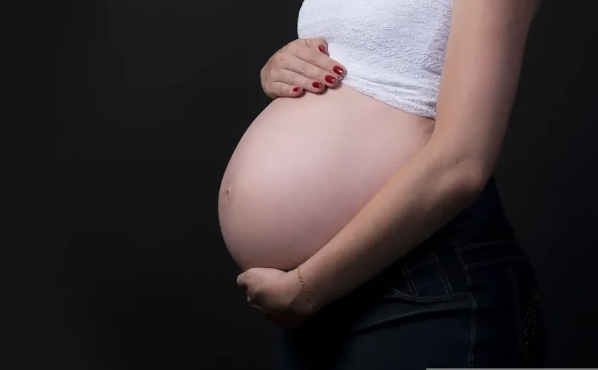 Brasileiras estão adiando cada vez mais a maternidade, revela Censo do IBGE