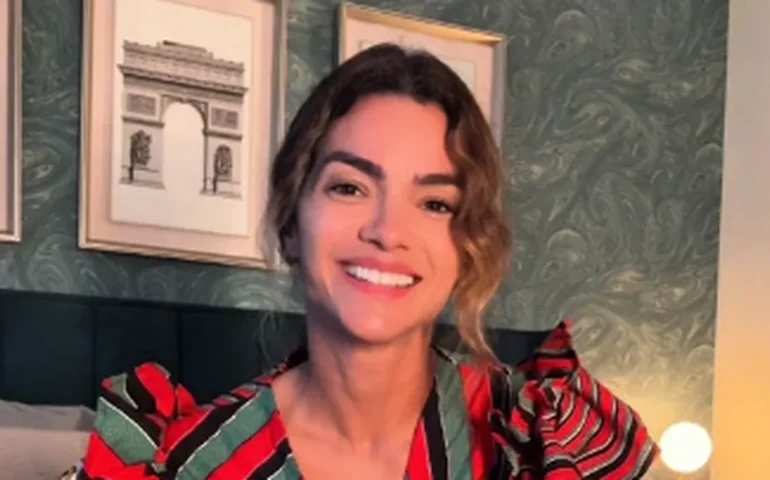 'Dona de empresa trabalha muito mais', diz Kelly Key sobre rotina de empresária