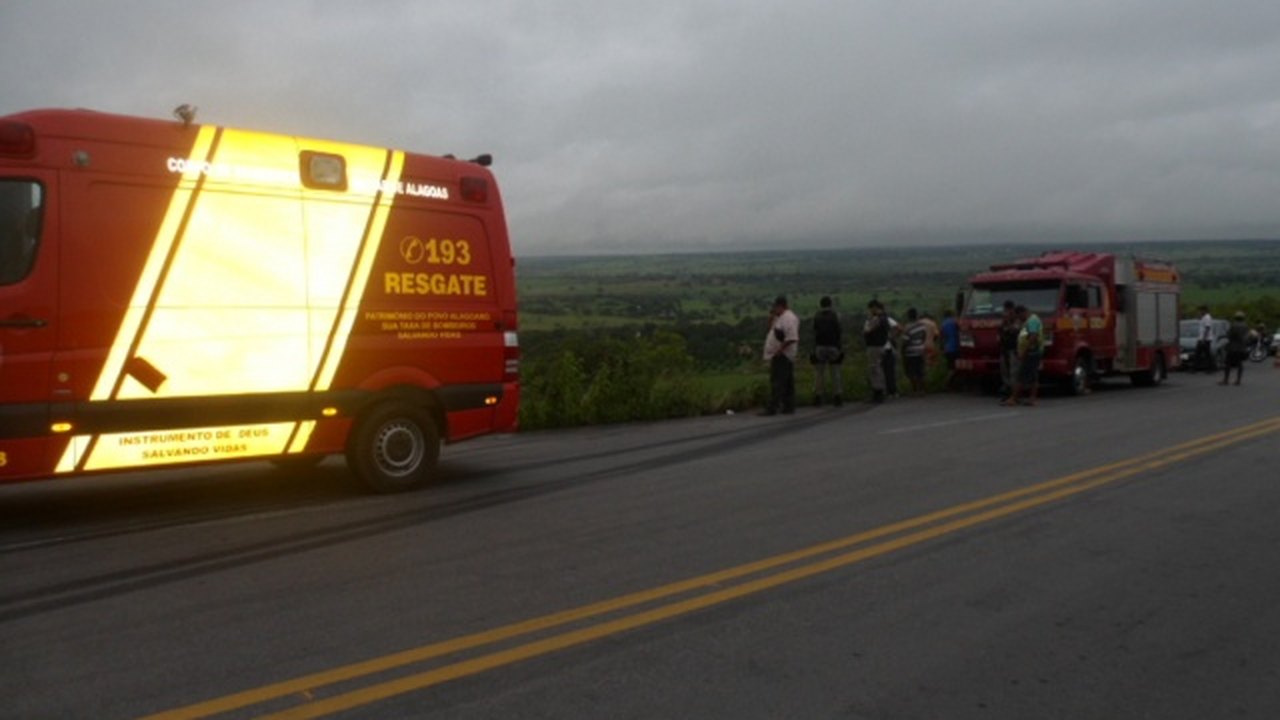 Duas pessoas morrem em acidente na AL-115, em Palmeira dos Índios