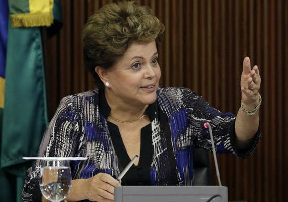 Dilma se reúne com Nelson Barbosa e ministros no Alvorada