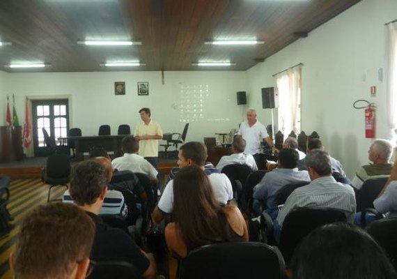 Cadeia produtiva de arroz é pauta de encontro em Penedo