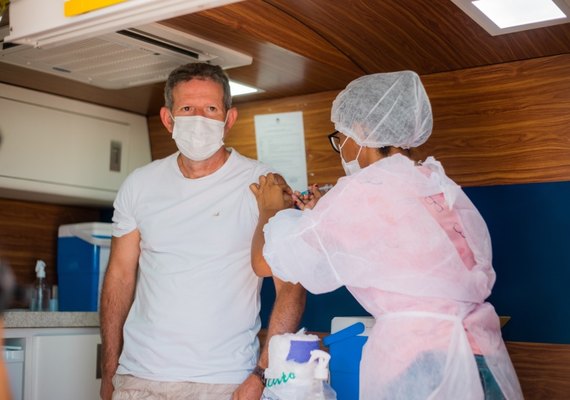 Maceió intensifica vacinação contra Influenza na orla marítima e lagunar neste domingo (3)