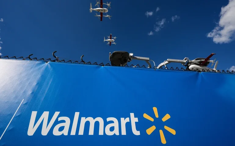 Walmart conquista uma parcela maior de consumidores, mas a incerteza global obscurece as perspectivas para os varejistas.