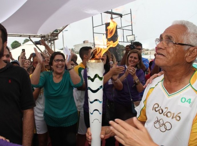 Passagem da Tocha ficará marcada nas mentes dos arapiraquenses