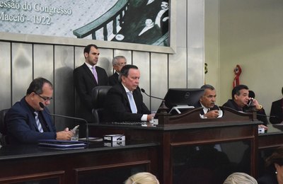 Pronunciamento de Luiz Dantas marca abertura do 2º período legislativo de 2016