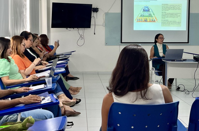 Trilha de Liderança da Uncisal avança com módulo voltado ao Planejamento Estratégico
