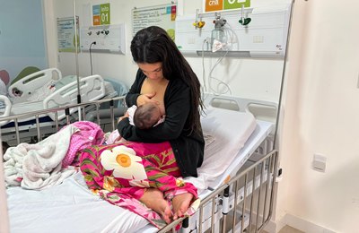 Agosto Dourado: pediatra do Hospital da Criança ressalta importância do aleitamento materno