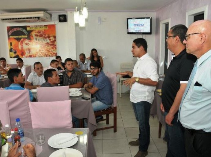 Secom reúne profissionais da imprensa local para divulgar Governo Presente