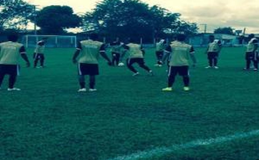 Focados no jogo contra o Águia, alvinegros treinaram em Marabá