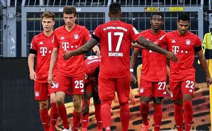 Bayern vence Borussia Dortmund fora e fica perto do título no Alemão