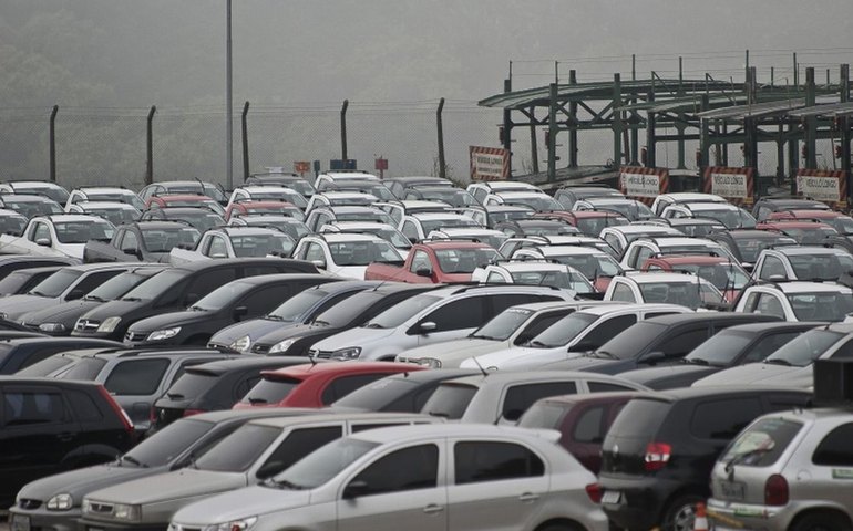 Situação das exportações hoje preocupa o setor e tem reflexo na produção, diz Anfavea