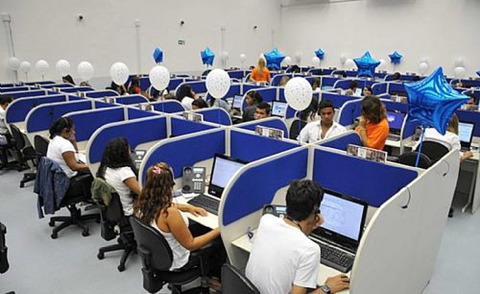 Almaviva é acusada de explorar trabalhadores