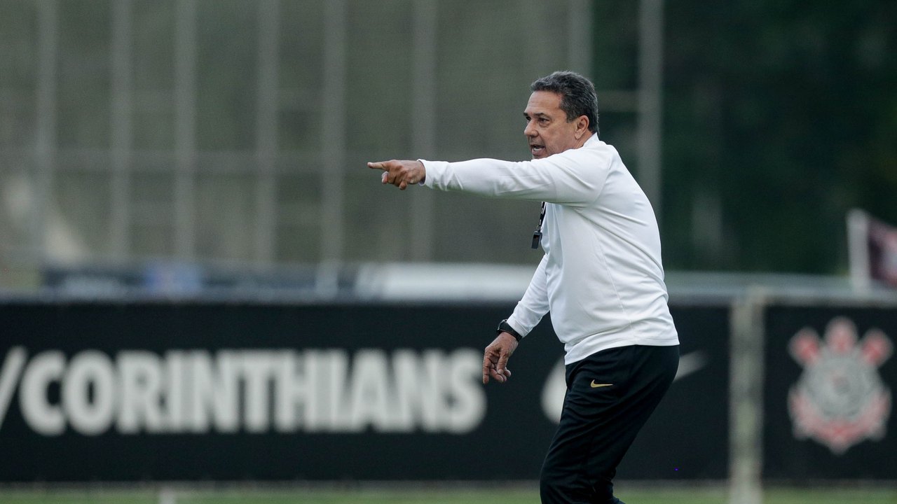 Luxemburgo é demitido e não comanda mais o Corinthians; Tite é favorito à vaga