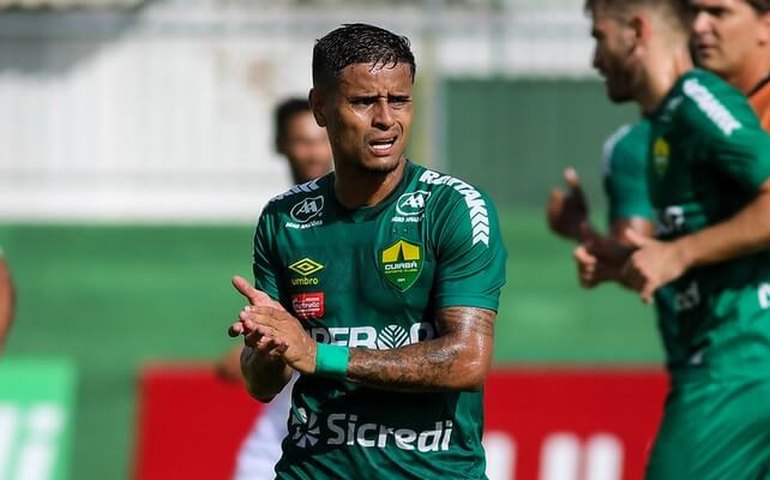 Cuiabá vence o lanterna Juventude e deixa a zona de rebaixamento do Brasileiro